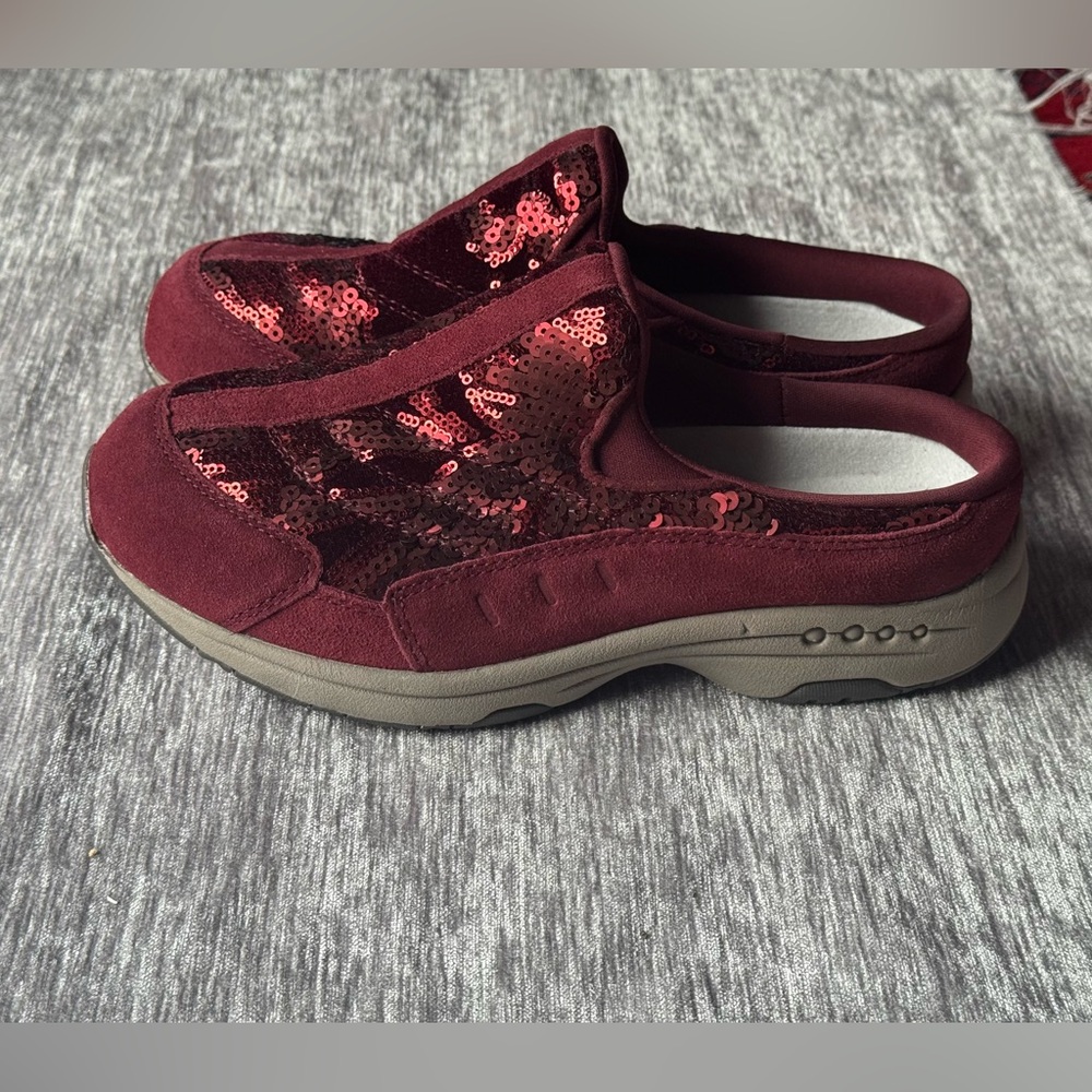 Easy Spirit Travel Time Shoes Clogs/Mules, Maroon Sequins, Sparkly Size 7 WW